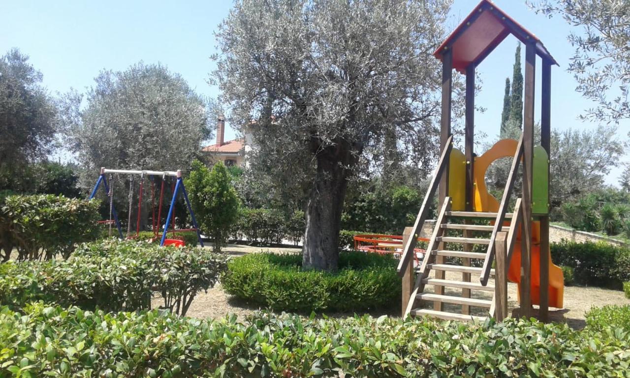 Agriturismo Fabrizio Maria Capaccio Exterior photo